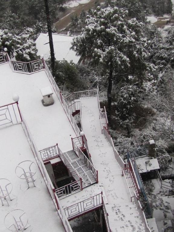 Hotel Deodar Villa Dharamszala Kültér fotó